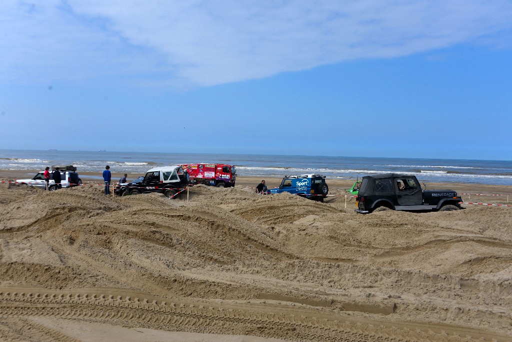 ../Images/4x4 Katwijk 2017 003.jpg